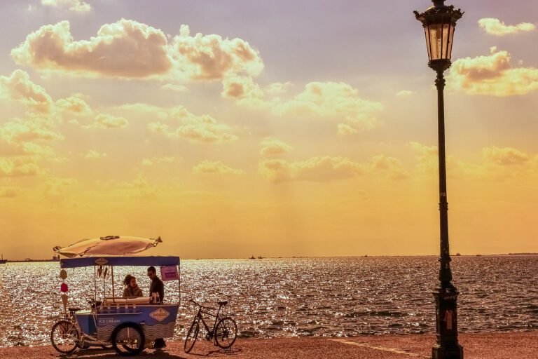 lungomare di Salonicco Foto di Dimitris Vetsikas da Pixabay