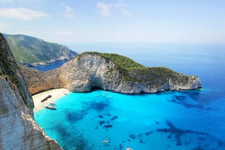 da-un-isola-all-altra-della-grecia-Zante Foto di Greg Montani da Pixabay