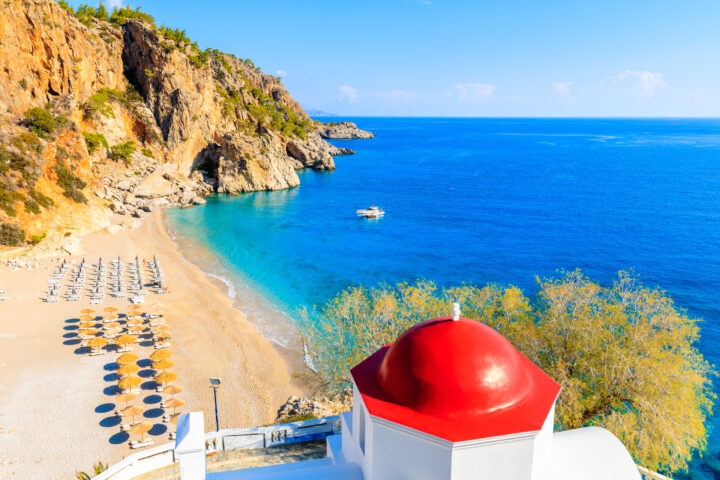 service-astypalea-shutterstock-4033-24764-jpg