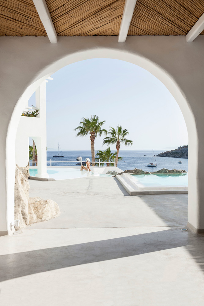 Vacanza a Mykonos al Grecotel Mykonos Blu con volo dall’Italia