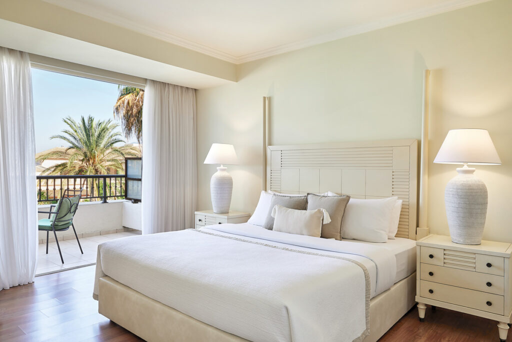 Vacanza nel Peloponneso al Grecotel Filoxenia Kalamata con traghetto da Bari