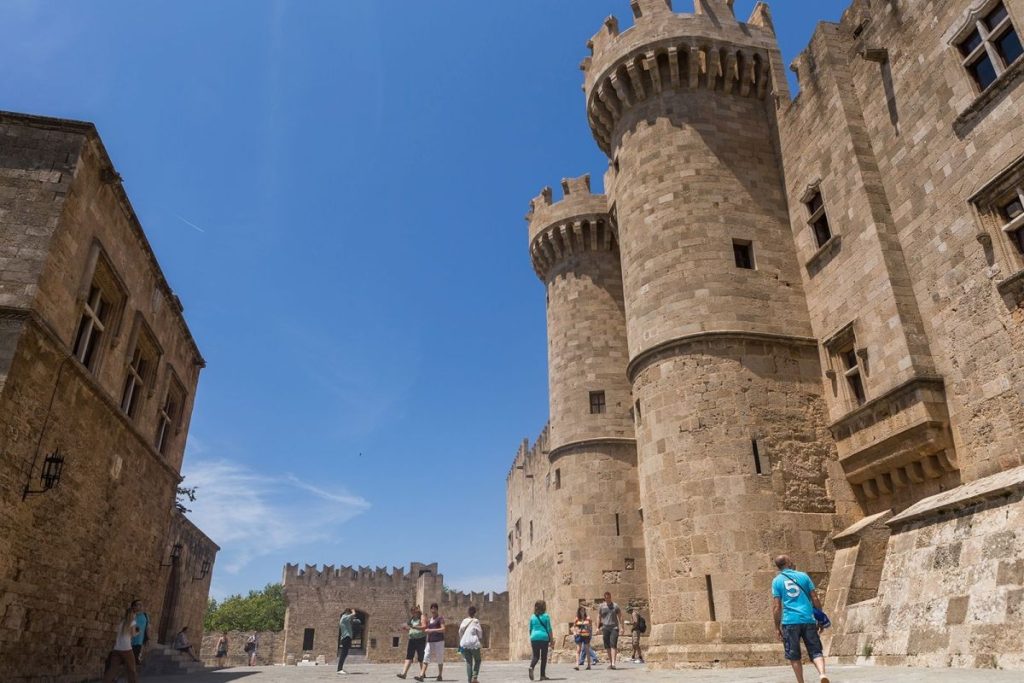 Rodi medievale Lindos ed Isola di Symi mintour privato