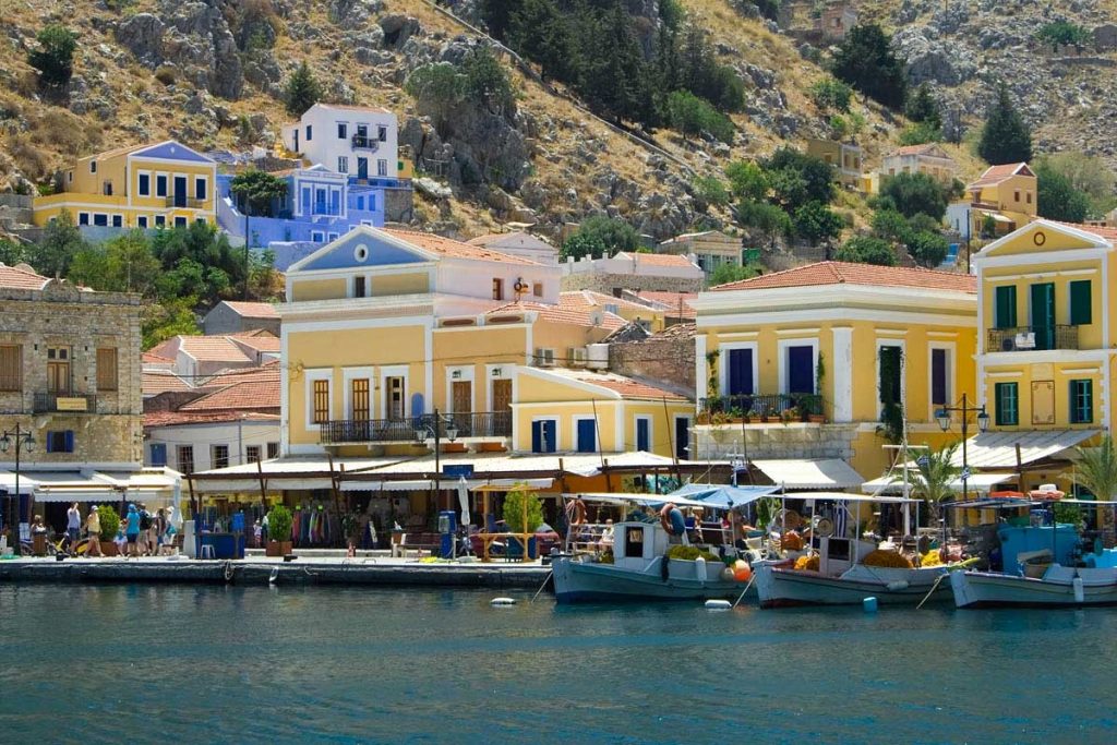 Lindos Valle Farfalle isola di Symi sapori locali minitour privato