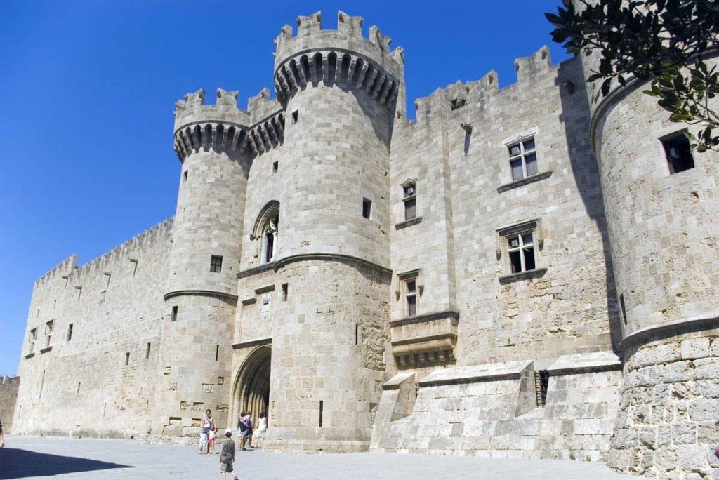 Rodi Medievale Lindos Valle Farfalle Isola di Symi sapori locali minitour privato