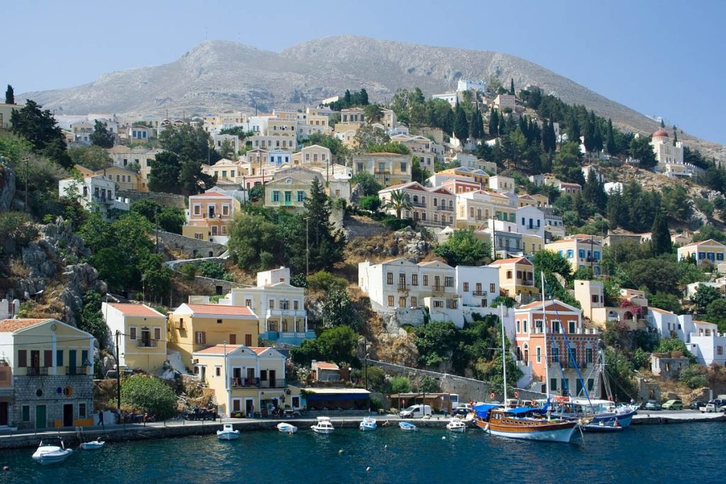 Rodi Medievale Lindos Valle Farfalle Isola di Symi sapori locali minitour privato