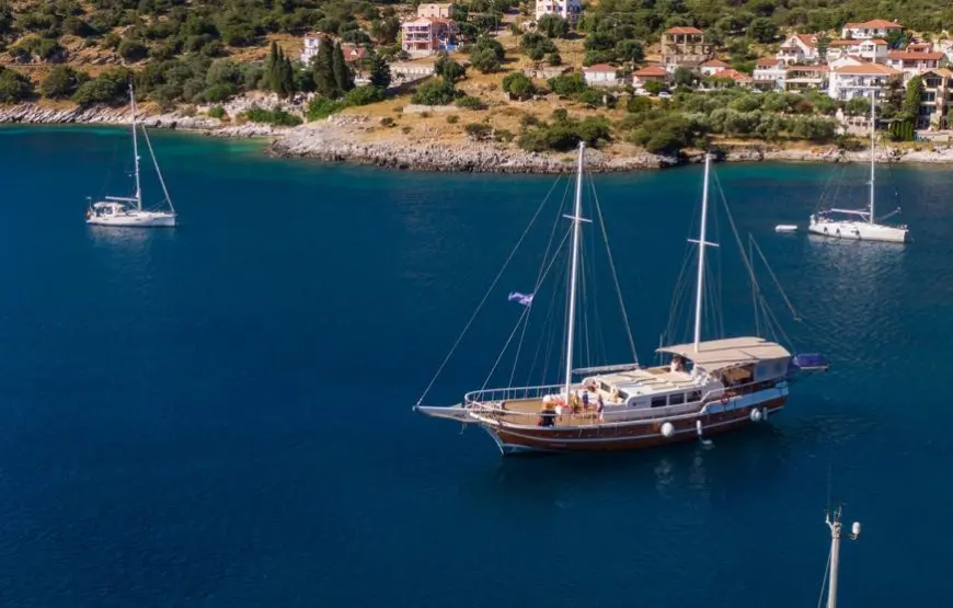 nave-caicco-crociera-in-grecia