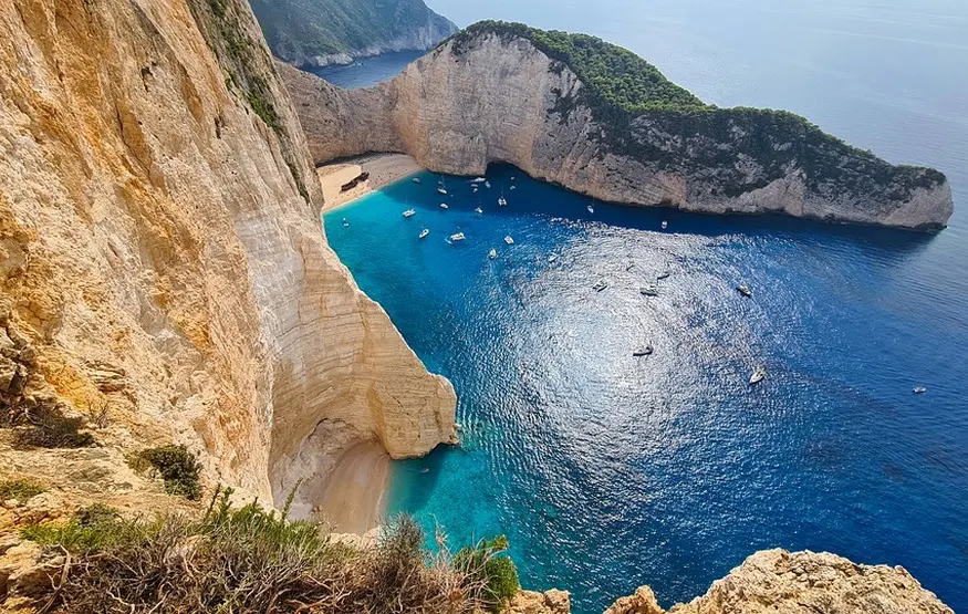 zante-grecia-isola-spiaggia-del-relitto-narvagio