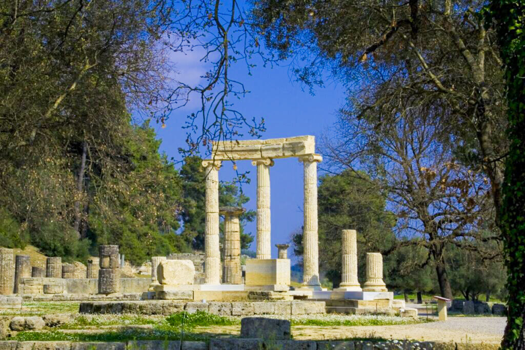 PONTE 1° MAGGIO 2025 Gran Tour Atene, Grecia Classica, Meteore e Grecia del Nord, guida in italiano, volo dall’Italia incluso