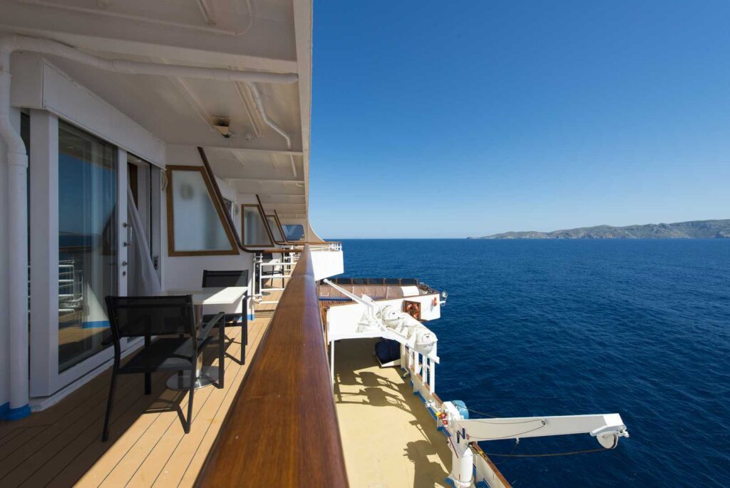 Tour Grecia Classica 4 notti + Crociera Egeo Iconico 4 notti con volo dall’Italia incluso