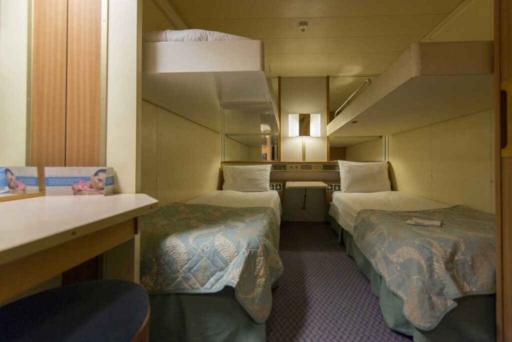 Tour Grecia Classica 4 notti + Crociera Egeo Iconico 4 notti con volo dall’Italia incluso