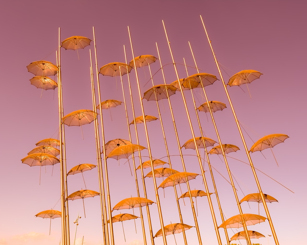 Cosa vedere a Salonicco gli ombrelli Foto di Dimitris Vetsikas da Pixabay