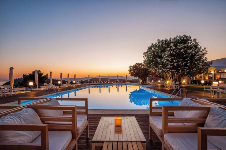 skiathos palace hotel