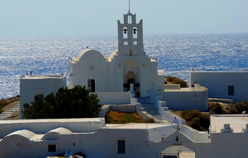 tour-isole-greche-monastero-chrissopighi