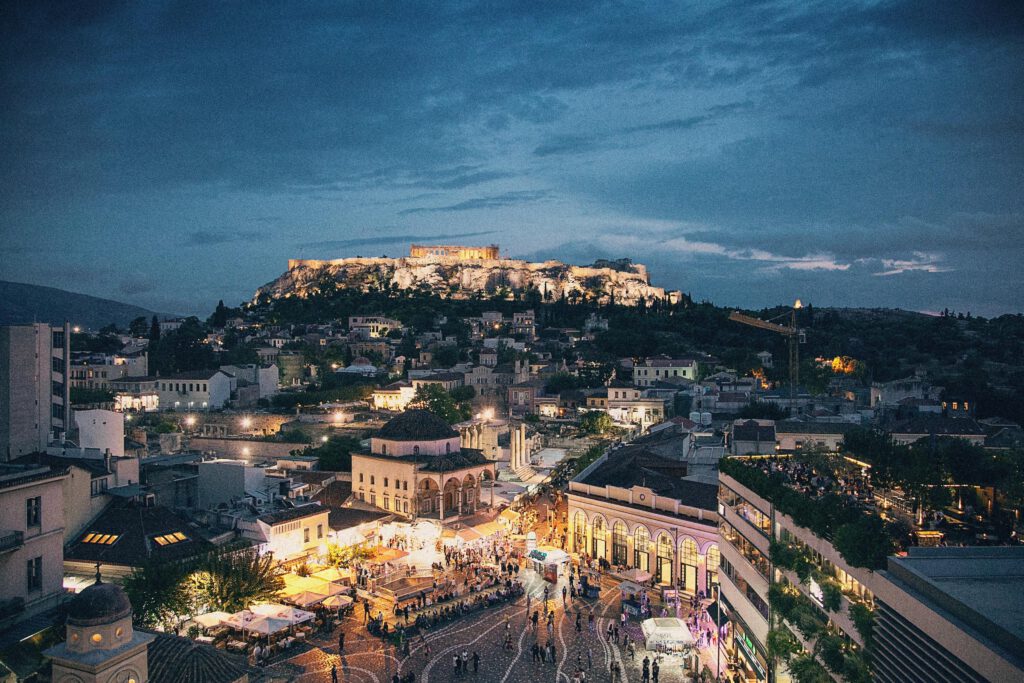 Capodanno ad Atene con visita di Atene, Argolide e Delfi solo soggiorno
