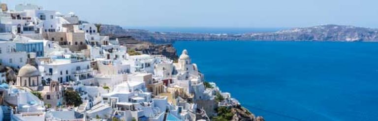 santorini_vista-dall-alto-768x247