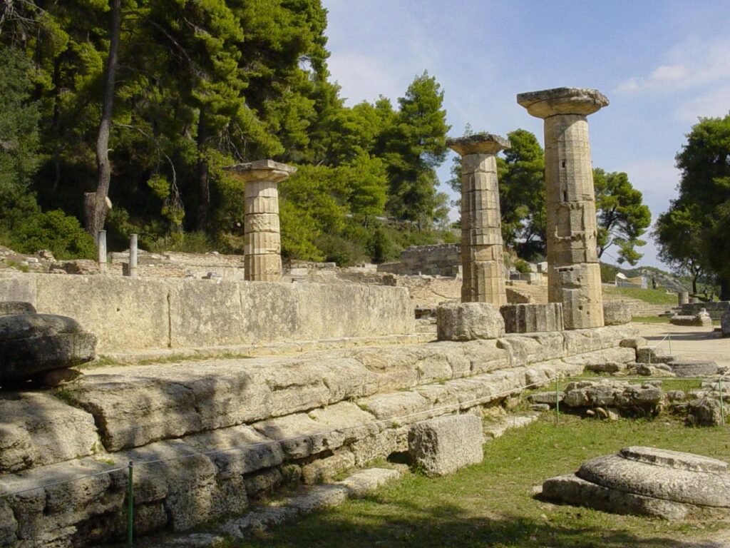 Atene e Delfi + Crociera Egeo Iconico 4 notti