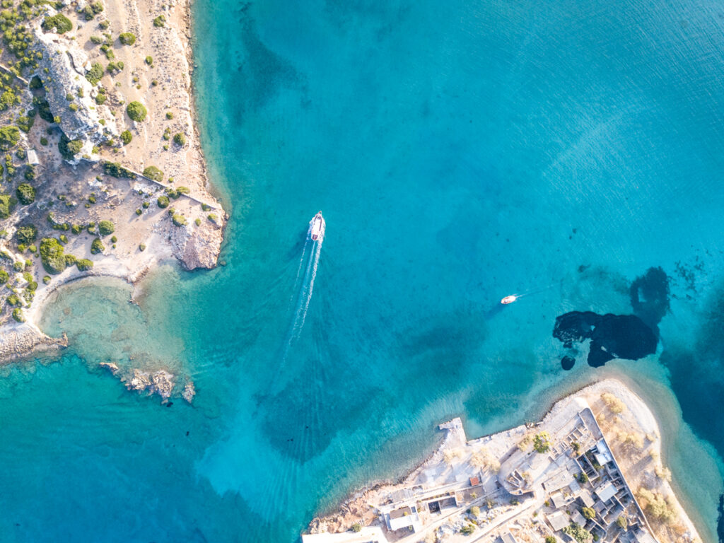 Atene e Poros Golfo Saronico PONTE del 2 GIUGNO